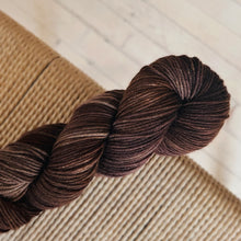 Load image into Gallery viewer, Knust Sparegris - &quot;Warm&quot;
