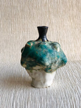 Load image into Gallery viewer, KS x GT - Vase/Skulptur #099
